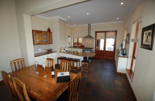 Wolseley Apartment | Kingsbury Cottage