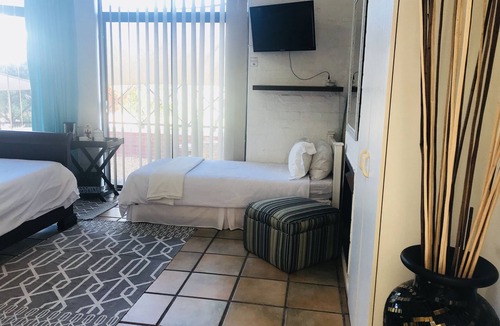 West Beach Hostel | Kite Den - Surf Kite Sleep Hostel