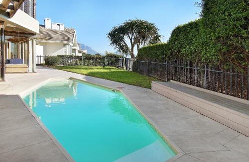 Sunset Beach Villa | Kite View Villa @2