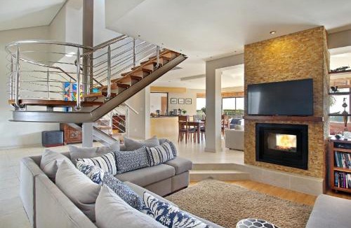 Sunset Beach Villa | Kite View Villa @2