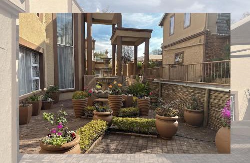 Northcliff House | Kiwara Guesthouse