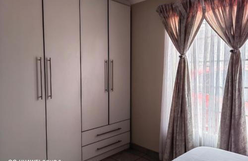 Katlehong Apartment | Klaasy's 1 bedroom Cosy home Johannesburg South
