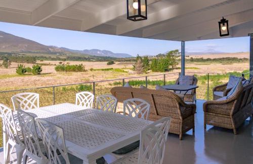 Stanford Villa | Klein River Cottage, Stanford Getaway