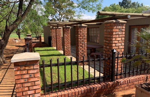 Bloemfontein House | Kleinbos self catering