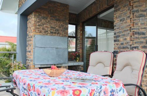 Kleinmond House | Kleinmond - Fairview on First