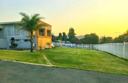 Greater Johannesburg Metropolitan Area House | Kliprivier Accommodation