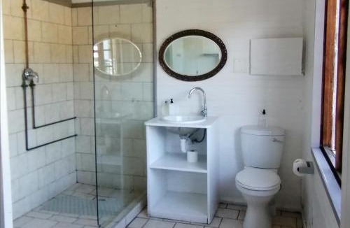 Knysna Central House | Knysna N2 Lodge