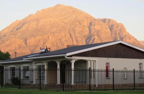 Wolseley House | Koraalboom Guestrooms