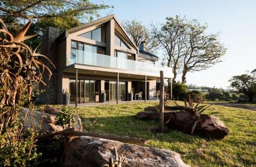 Port Elizabeth Cabin | Kragga Kamma Game Park