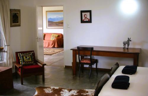 Thorny Bush Game Reserve House | Kruger Park Farmstay near Orpen Gate