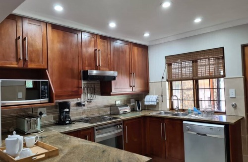 Hazyview Ski Chalet | Kruger Park Lodge Unit No. 267