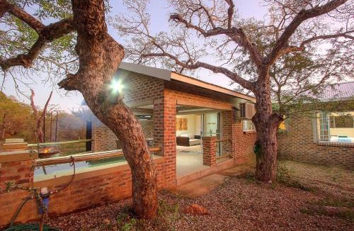 Marloth Park House | Kruger's Retreat House & Kruger's Rest Studio