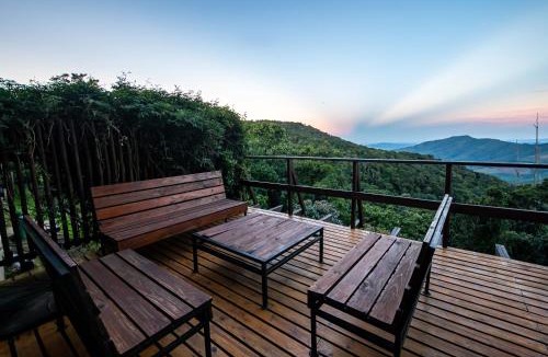 Tzaneen House | Kuhestan Farm Cottages