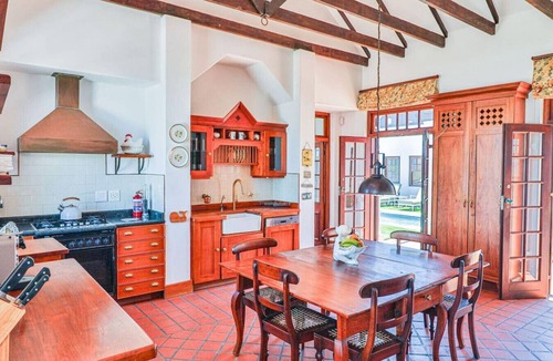 Fernkloof Villa | Kwaaiwater Heritage House | Luxury Coastal Villa in Hermanus