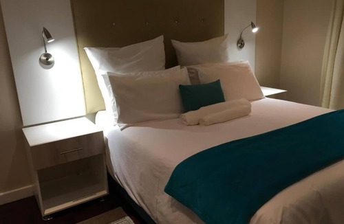 East London House | Kwazi Guest House