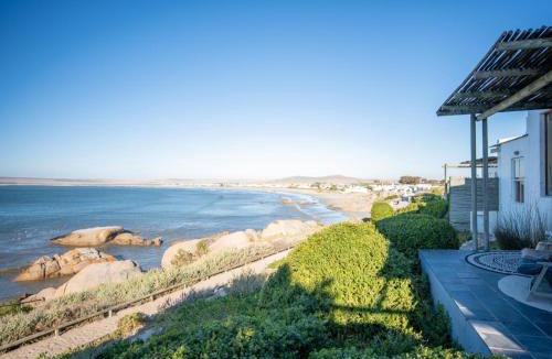 Paternoster House | La Baleine