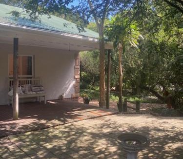 Port Elizabeth Apartment | La Cabane Garden Cottage