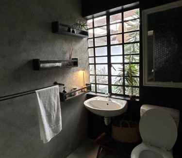 Thornton Apartment | La Casetta, Garden Retreat