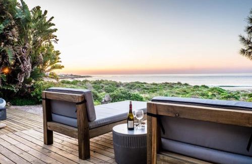 Britannia Bay House | La Hoya