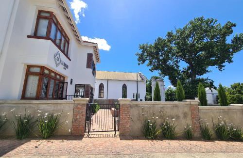 Paarl Villa | La Maison On Main Self-Catering Villa
