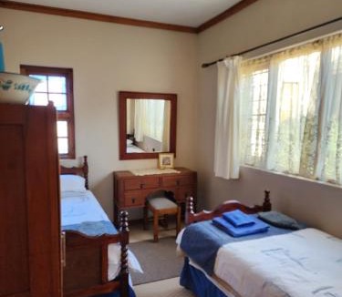 Fichardt Park Apartment | La Provence Accommodation