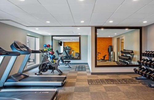 Downtown Hotel | La Quinta by Wyndham San Francisco Airport North - Free Airport Shuttle