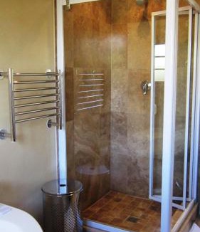 Milnerton House | La Roche Guest House