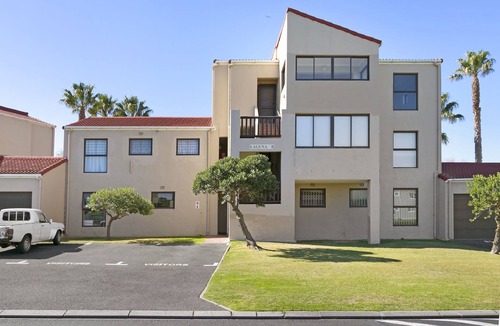 Strand Apartment | Laguna Beach B8 - Three Bedroom Apartment, Sleeps 6