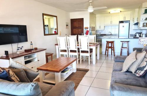 Margate Apartment | Laguna La Crete 105