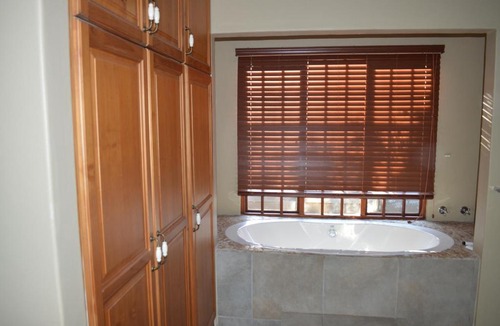 Pietermaritzburg Bed & Breakfast | Lake Sands Manor