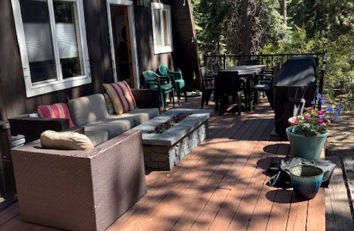 Sunnyside Cabin | Lake Tahoe Spacious Mountain Cabin