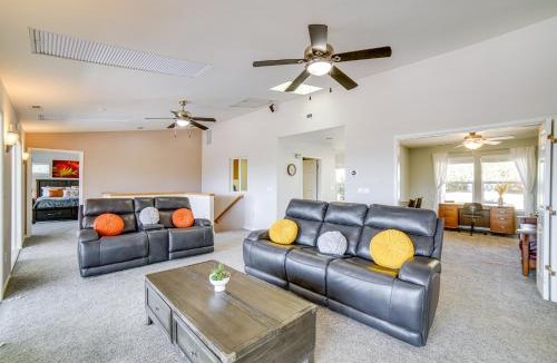 North Lakeport House | Lakeport Home w/Stunning Lake & Mountain Views