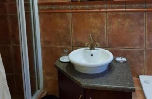 Lichtenburg House | Lakeside Guest House