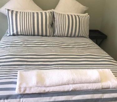 Greater Johannesburg Metropolitan Area House | Lalas guesthouse