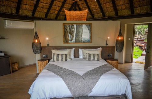 Vaalwater Cabin | Laluka Safari Lodge