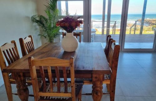 Lambert's Bay Bed & Breakfast | Lambertsbay Beachfront