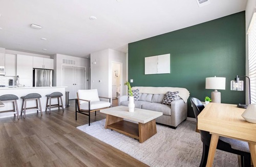 Santa Rosa Apartment | Landing | Amazing 2BD, Clubhouse, Courtyard