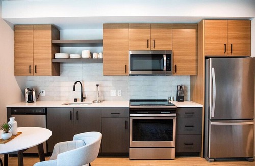 Tenderloin Apartment | Landing at 50 Jones - Studio in Tenderloin