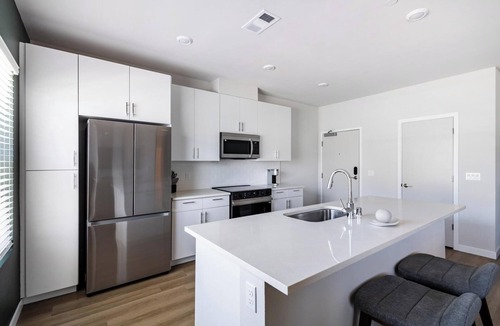 Santa Rosa Apartment | Landing | Incredible 1BD, Clubhouse, Courtyard