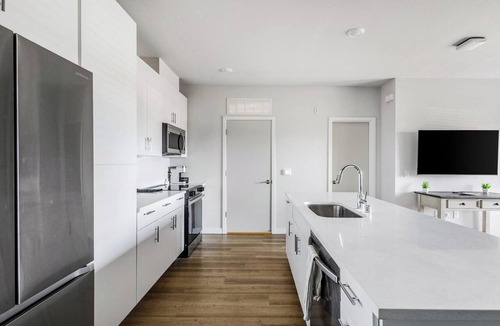 Santa Rosa Apartment | Landing | Stunning 1BD, Courtyard, Gym