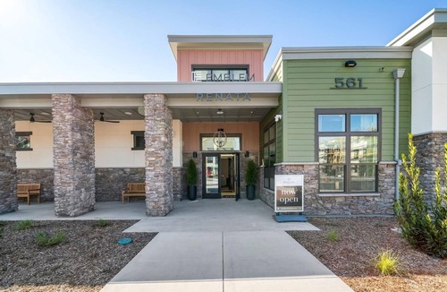 Santa Rosa Apartment | Landing | Stylish 1BD, Courtyard, Clubhouse