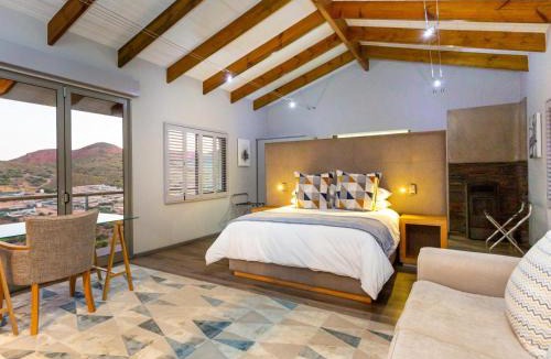 Oudtshoorn Cabin | Landrani Farmstay