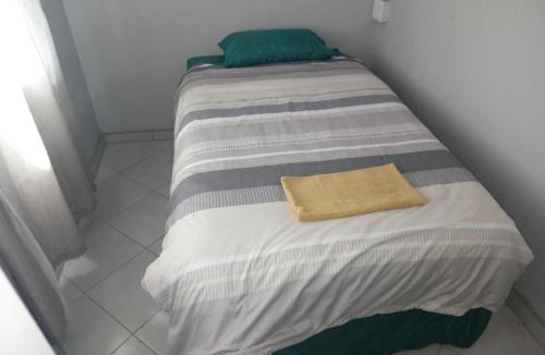 Pretoria West Hotel | Las Palmas Day & Night Guest House
