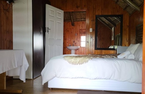 Emfuleni House | Lauren Palace Guest House
