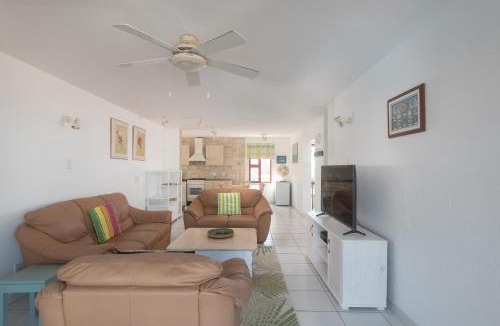 Ballito Apartment | Le Paradis 28 - With Inverter