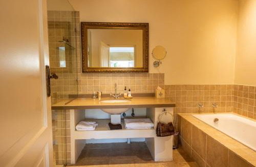 Greater Johannesburg Metropolitan Area House | Leighwood Lodge