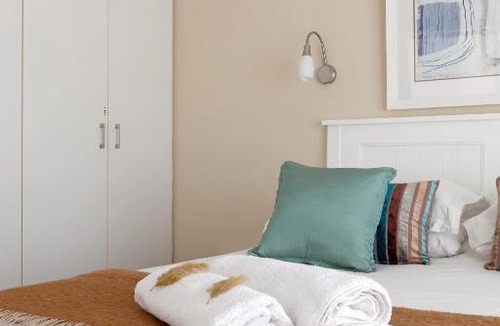Lagoon Beach Apartment | Leisure Bay 225 by CTHA