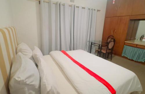 Parow House | Leisure Lodges selfcatering accommodation Parow