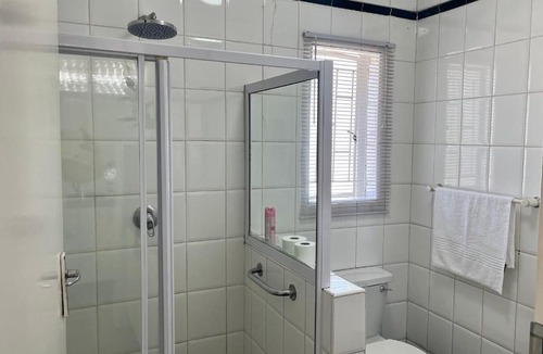 Greater Johannesburg Metropolitan Area House | Lenox Lodge Guesthouse