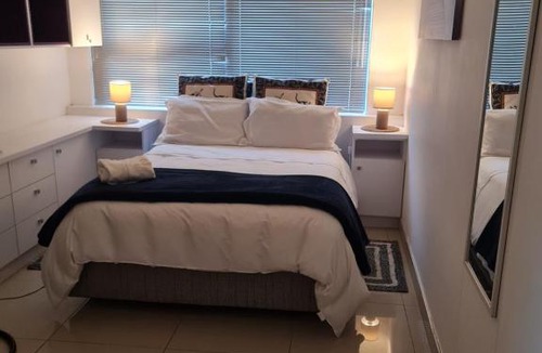 Somerset West House | Leo' s Holiday Gem